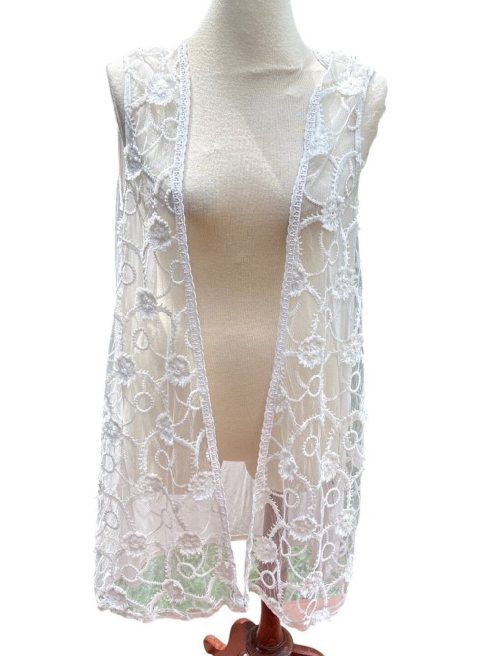 Sheer Embroidered Lace White Sleeveless Duster Cardigan Vest By POL Size Medium